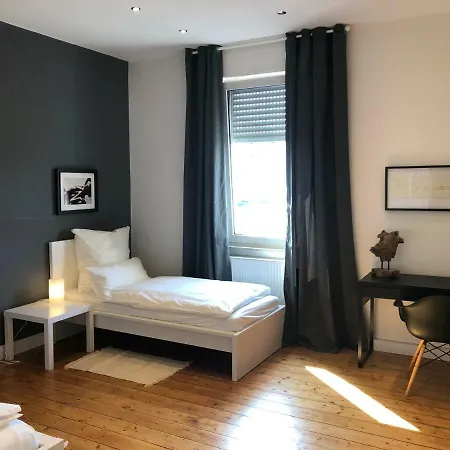 Luxe Apartment Am Rhein Worms Exterior photo
